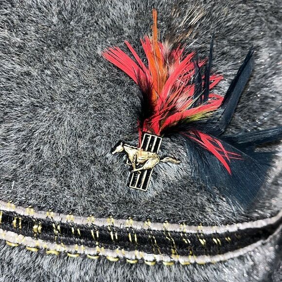 Tyrollean Alpine Oktoberfest German Gray Fake Fur Ear Muff Cap Hat Ford Mustang - Picture 2 of 9